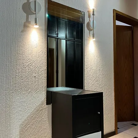 Barrierefreies Mit Garten Bei Koeln Nyaraló