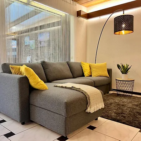 Barrierefreies Mit Garten Bei Koeln Hébergement de vacances Hürth