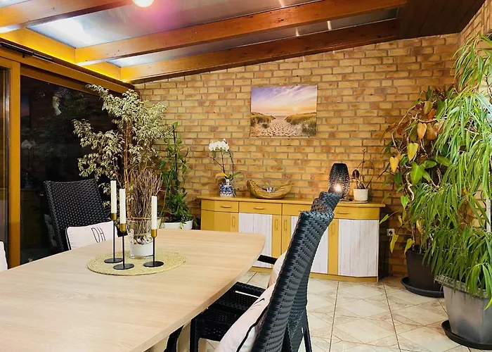 Barrierefreies Mit Garten Bei Koeln Feriehus *