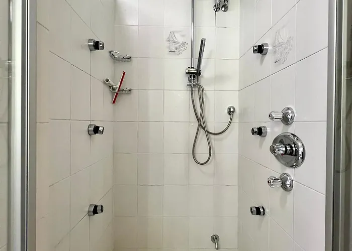 Barrierefreies Mit Garten Bei Koeln 度假居 胡尔特